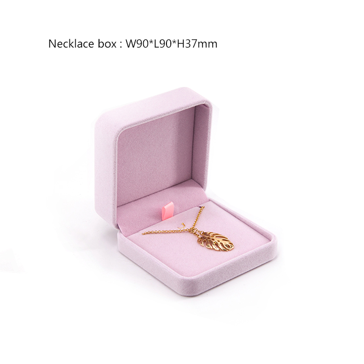 velvet necklace box