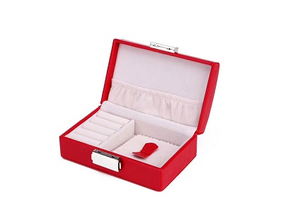 What brand of jewelry box is good