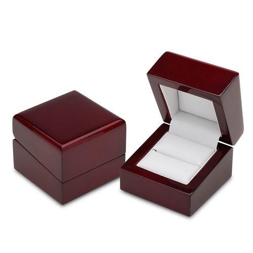 There is such a jewelry box, would you like it?