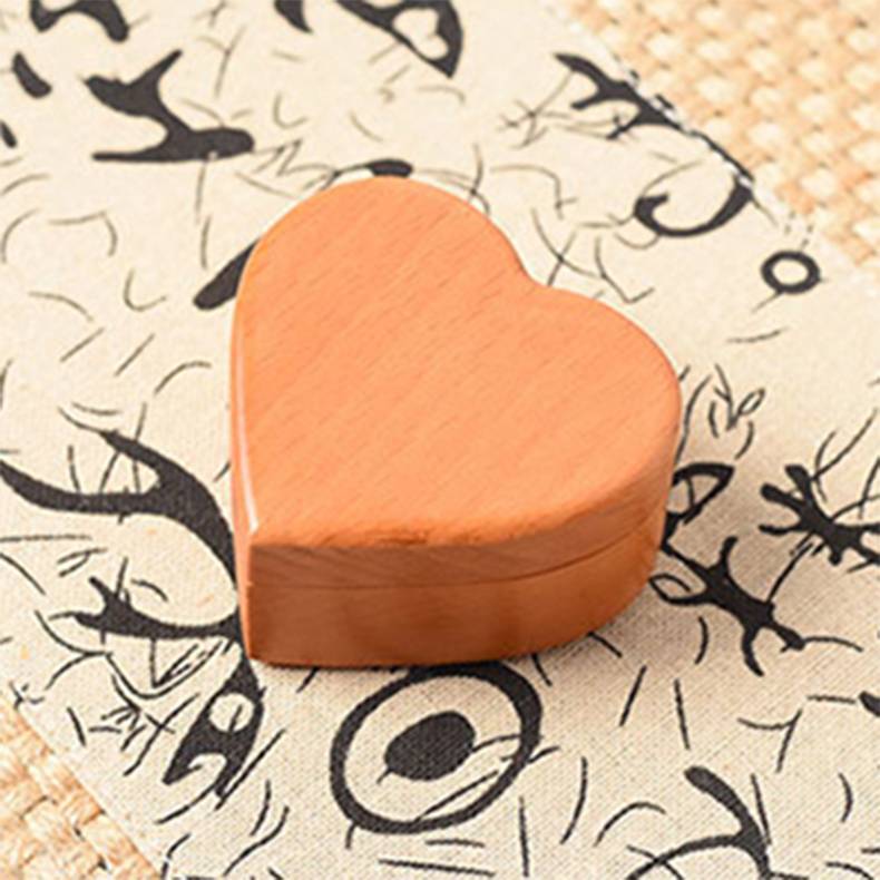 Handmade natural color heart shaped wooden jewelry packaging gift wedding ring box with inside velvet finishing